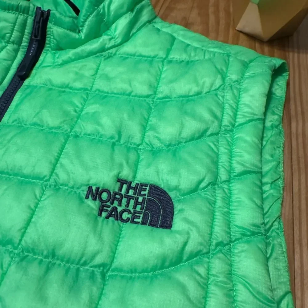 The North Face Men's Thermoball Full Zip Quilted Puffer Vest Size SM Neon Green